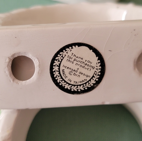 Spring Ceramic Napkin Rings - Picture 2 of 5